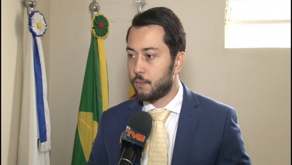 Emerson Jarude diz que polícia investiga iluminação em led de Socorro Neri